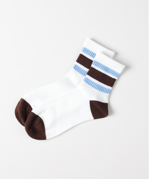 Right-on(ライトオン)の「【BASIC SOCKS】ラインソックス (クルー丈 / リブ編み / バイカラー / スポーティ / プレッピー)(ソックス/靴下・レディース・グリーン/ブラウン/ターコイズブルー/ピンク/ライム・フリー)」の7枚目の写真