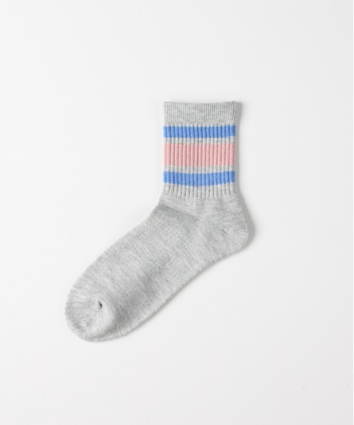 Right-on(ライトオン)の「【BASIC SOCKS】ラインソックス (クルー丈 / リブ編み / バイカラー / スポーティ / プレッピー)(ソックス/靴下・レディース・グリーン/ブラウン/ターコイズブルー/ピンク/ライム・フリー)」の11枚目の写真