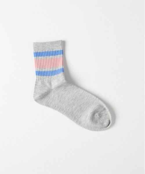 Right-on(ライトオン)の「【BASIC SOCKS】ラインソックス (クルー丈 / リブ編み / バイカラー / スポーティ / プレッピー)(ソックス/靴下・レディース・グリーン/ブラウン/ターコイズブルー/ピンク/ライム・フリー)」の12枚目の写真