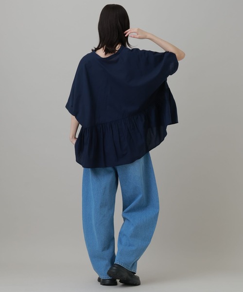 LAKOLE（ラコレ）の「ティアードポンチョブラウス / 671837（シャツ/ブラウス・レディース・イエロー/ネイビー/ブルー/ホワイト・FREE）」の20枚目の写真