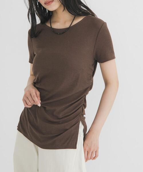 KBF(ケイビーエフ)の「シャーリングスリットTEE(Tシャツ/カットソー・レディース・イエロー/ブラウン/オフホワイト・ONE)」の9枚目の写真