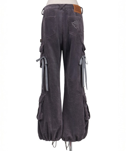 rurumu:（ルルムウ）の「rurumu:/ルルムウ/flower studs corduroy pants（その他パンツ・レディース・チャコールグレー/ブラウン/スモークピンク・M/L）」の6枚目の写真