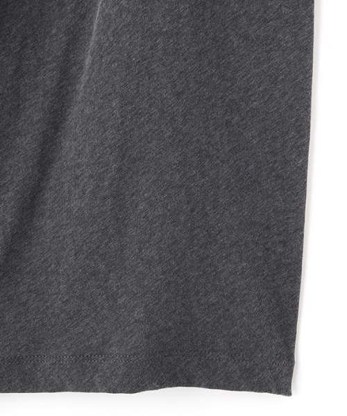 ETRE TOKYO(エトレトウキョウ)の「スリーブレスドレープネックプルオーバー(Tシャツ/カットソー・レディース・チャコール/ホワイト・FREE)」の12枚目の写真
