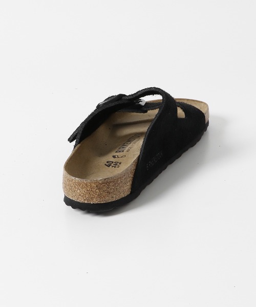 THE GOODLAND MARKET(ザグッドランドマーケット)の「BIRKENSTOCK ARIZONA SUEDE BLACK (regular)(サンダル・メンズ・ブラック・43/42/40)」の4枚目の写真