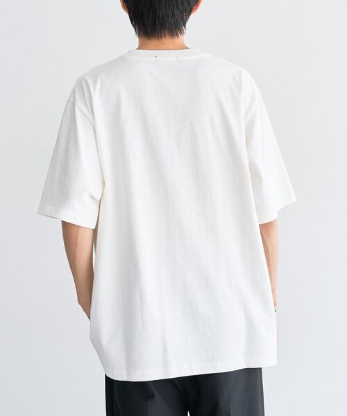 CRAFT STANDARD BOUTIQUE(クラフトスタンダードブティック)の「フラワープリントグラフィックTシャツ(Tシャツ/カットソー・メンズ・B/A/C/D・L/M)」の14枚目の写真