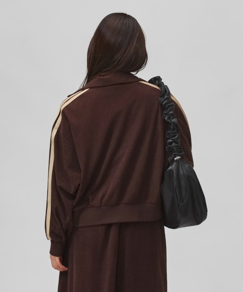 adidas（アディダス）の「【別注】アディダス adidas W LUXA コーデュロイ トラックトップ AP 限定コラボ（ジャージ・レディース・オフホワイト/ブラウン・L/M/S/XL）」の17枚目の写真