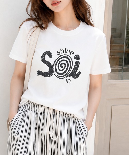 Soi(clothing)(ソイ クロージング)の「【Soi】スパイラルヴィンテージライクくすみプリントロゴTシャツ(Tシャツ/カットソー・レディース・ブラック/イエロー/ホワイト・MEDIUM/SMALL/LARGE)」の11枚目の写真