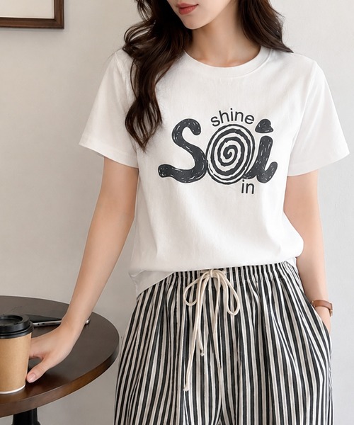 Soi(clothing)(ソイ クロージング)の「【Soi】スパイラルヴィンテージライクくすみプリントロゴTシャツ(Tシャツ/カットソー・レディース・ブラック/イエロー/ホワイト・MEDIUM/SMALL/LARGE)」の19枚目の写真
