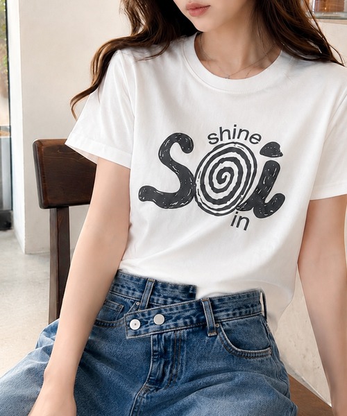 Soi(clothing)(ソイ クロージング)の「【Soi】スパイラルヴィンテージライクくすみプリントロゴTシャツ(Tシャツ/カットソー・レディース・ブラック/イエロー/ホワイト・MEDIUM/SMALL/LARGE)」の16枚目の写真