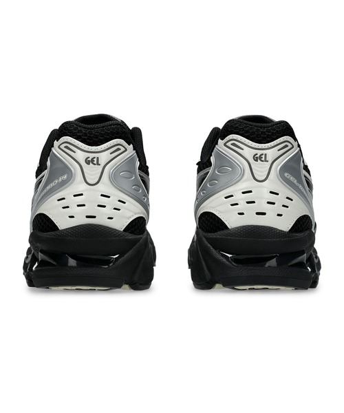 ASICS(アシックス)の「GEL-KAYANO 14 / ゲルカヤノ 14(スニーカー・メンズ・ブラック×ホワイト・24.5/30.5/24/26/25/23.5/23/27.5/27/28/26.5/28.5/29.5/25.5/22.5/29)」の21枚目の写真