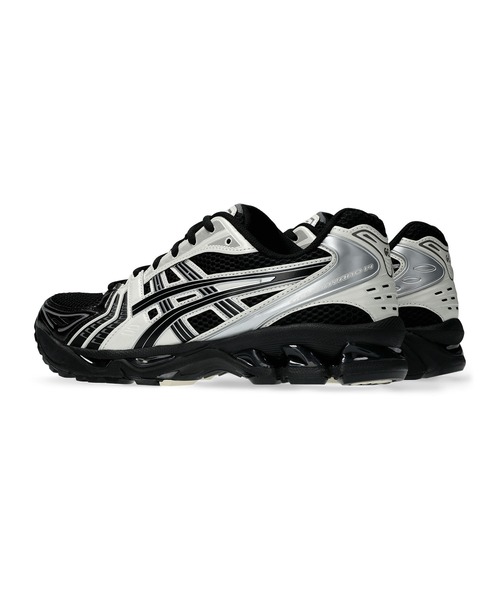 ASICS(アシックス)の「GEL-KAYANO 14 / ゲルカヤノ 14(スニーカー・メンズ・ブラック×ホワイト・24.5/30.5/24/26/25/23.5/23/27.5/27/28/26.5/28.5/29.5/25.5/22.5/29)」の19枚目の写真