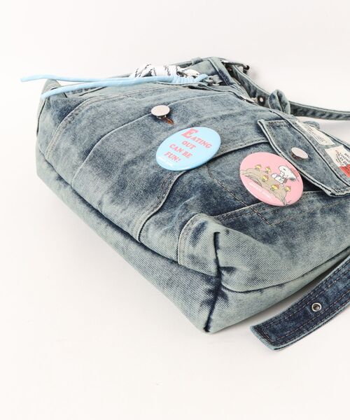 SNOOPY×OLD BETTY'S(スヌーピーカケルオールドベティーズ)の「スヌーピー【SNOOPY】Rope Accessory Shoulder Bag(ショルダーバッグ・レディース・ブルー・FREE)」の3枚目の写真