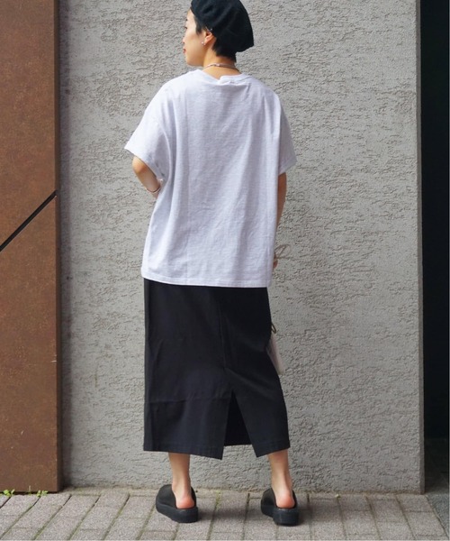 JOURNAL STANDARD LUXE(ジャーナルスタンダード ラックス)の「《追加3》Kalina's T(Tシャツ/カットソー・レディース・ライトグレー/ホワイト/バーガンディー・FREE)」の4枚目の写真