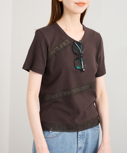 U by SPICK&SPAN(ユーバイスピックアンドスパン)の「レーステープカットトップス(Tシャツ/カットソー・レディース・ホワイト/ブラウン・FREE)」の16枚目の写真
