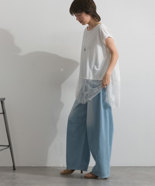 enhaut(アンオート)の「天竺編み Aライン ヘムワイド レース トップス Tシャツ レイヤード(Tシャツ/カットソー・レディース・ホワイト/ブラック・FREE)」の5枚目の写真