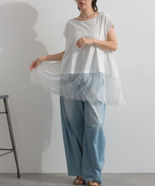 enhaut(アンオート)の「天竺編み Aライン ヘムワイド レース トップス Tシャツ レイヤード(Tシャツ/カットソー・レディース・ホワイト/ブラック・FREE)」の8枚目の写真