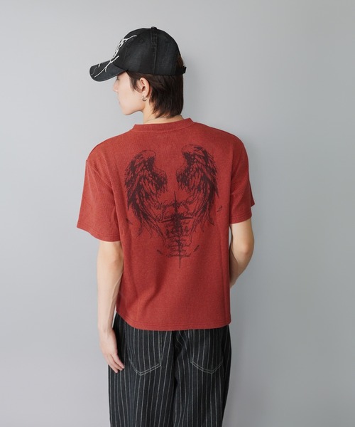 SPINNS(スピンズ)の「ヘンリーネックサーマル半袖Tシャツ/ウィング/バックプリント(Tシャツ/カットソー・メンズ・アイボリー/カモフラージュ/ブラック系その他/レッド系その他・ONESIZE)」の15枚目の写真