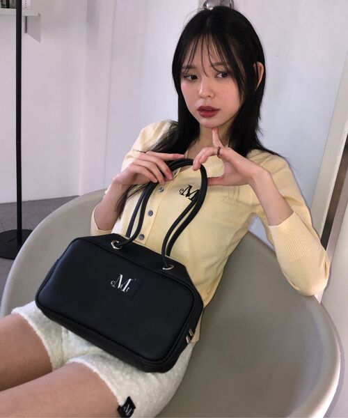 MUCENT（ムセント）の「ニアソフトVネックカーディガン (3カラー)（カーディガン/ボレロ・レディース・ブラック/ベージュ/グレー・FREE）」の21枚目の写真