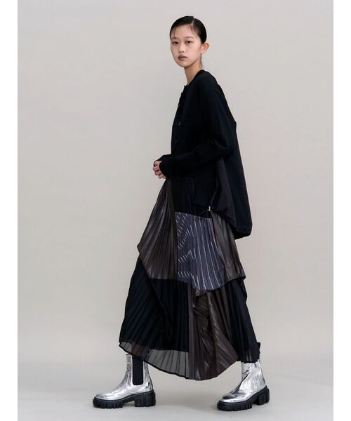 UN3D.(アンスリード)の「PLEATS DOCKING KNIT CD / プリーツドッキングニットカーディガン(カーディガン/ボレロ・レディース・グレー/ホワイト/ブラック・FREE)」の11枚目の写真