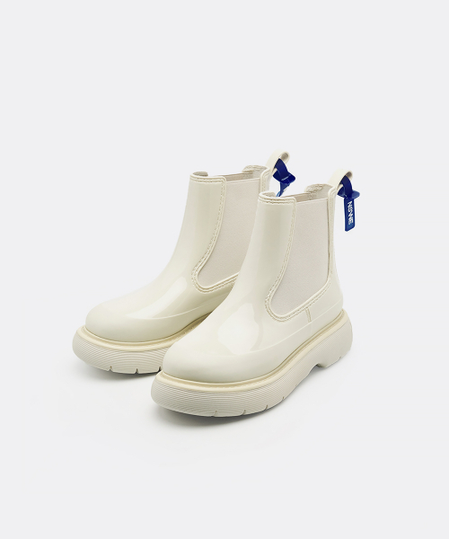 NSWE(ヌシェ)の「LAGOM チェルシーレインブーツ5CM (パインアイボリー) -NSW201PI(レインシューズ・レディース・アイボリー・6/9/8.5/7.5/6.5)」の5枚目の写真