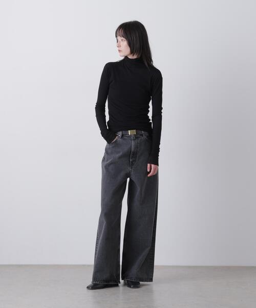 YLEVE（イレーヴ）の「YLEVE / SHEER HIGH-TWIST RIB JERSEY TURTLENECK PULLOVER（Tシャツ/カットソー・レディース・ホワイト/ブラック・1）」の13枚目の写真