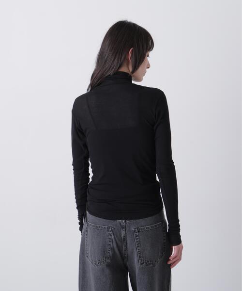 YLEVE（イレーヴ）の「YLEVE / SHEER HIGH-TWIST RIB JERSEY TURTLENECK PULLOVER（Tシャツ/カットソー・レディース・ホワイト/ブラック・1）」の15枚目の写真