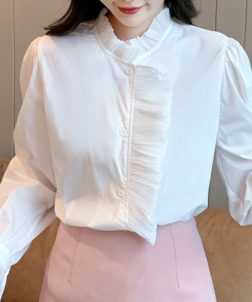 AMAJI(アマジ)の「切替デザイン コットン 長袖白シャツ(シャツ/ブラウス・レディース・ホワイト・SMALL/MEDIUM/LARGE/X-LARGE)」の1枚目の写真