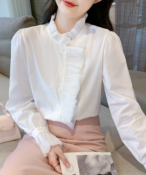 AMAJI(アマジ)の「切替デザイン コットン 長袖白シャツ(シャツ/ブラウス・レディース・ホワイト・SMALL/MEDIUM/LARGE/X-LARGE)」の4枚目の写真
