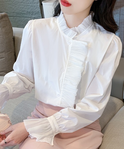 AMAJI(アマジ)の「切替デザイン コットン 長袖白シャツ(シャツ/ブラウス・レディース・ホワイト・SMALL/MEDIUM/LARGE/X-LARGE)」の3枚目の写真