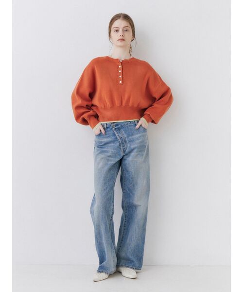 Ungrid(アングリッド)の「ヘンリーネックバイカラーコットン混ニット(ニット/セーター・レディース・イエロー/グリーン/オレンジ/パープル・FREE)」の11枚目の写真