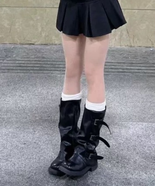 Vipoa（ヴィポア）の「Belted cover middle boots（ブーツ・レディース・ブラウン/ブラック・SMALL/MEDIUM/LARGE）」の16枚目の写真