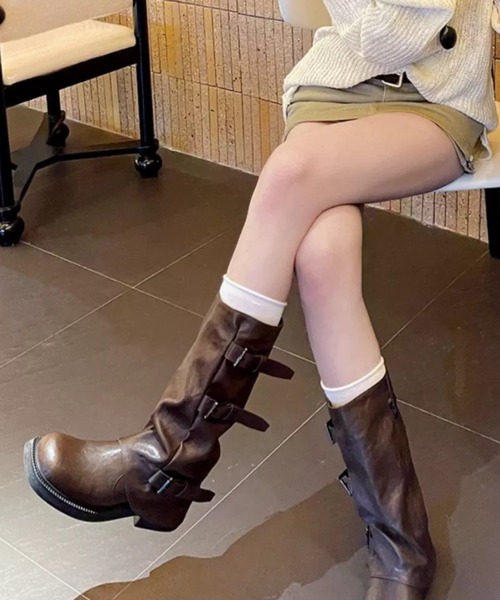 Vipoa（ヴィポア）の「Belted cover middle boots（ブーツ・レディース・ブラウン/ブラック・SMALL/MEDIUM/LARGE）」の20枚目の写真