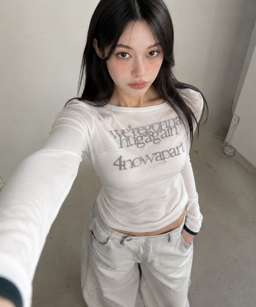 MAGORENSEOUL(マゴレンソウル)の「Drowning ルーズフィット レグラン ロングスリーブ ベージュ(Tシャツ/カットソー・レディース・その他・FREE)」の1枚目の写真