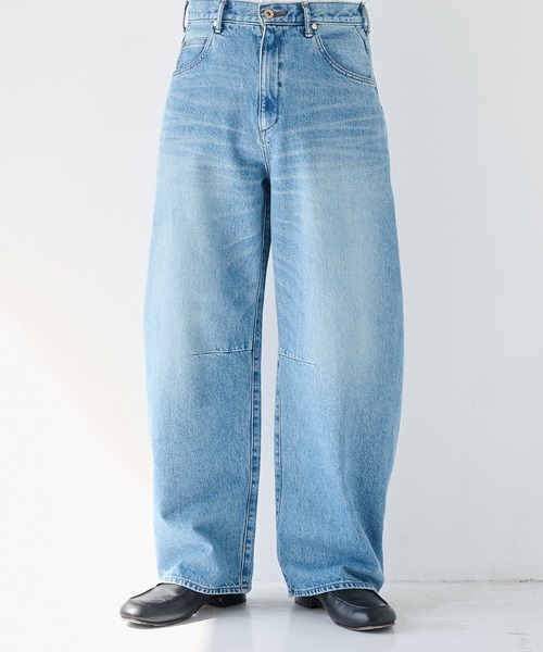 STUDIOUS(ステュディオス)の「【STUDIOUS】Barrel Denim pants(デニムパンツ・メンズ・ネイビー/ブルー・1/2/3)」の1枚目の写真