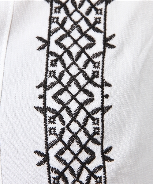 mystic(ミスティック)の「【mystic】刺繍ワンピース(ワンピース・レディース・オフホワイト/ライトベージュ/オレンジ・フリ-)」の11枚目の写真