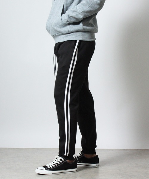 NYLAUS(ナイラス)の「【Nylaus】裏起毛 サイドライン スウェットパンツ スリムパンツ ストレッチパンツ(スウェットパンツ・メンズ・杢グレー/チャコール/ベージュ/ブラック・LL/M/L)」の1枚目の写真