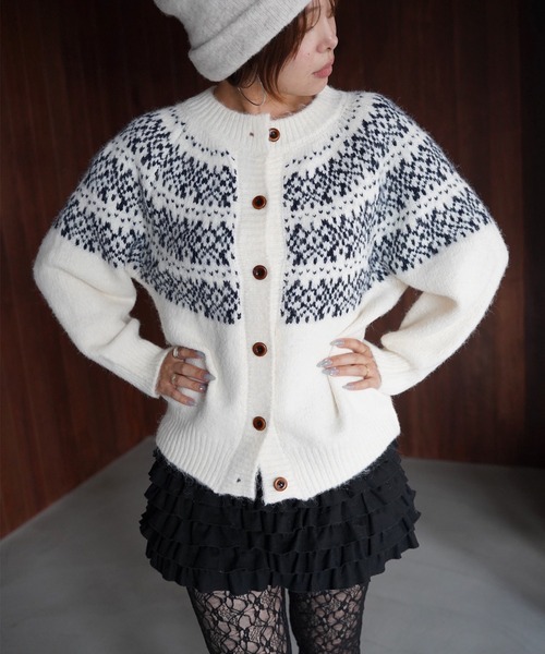 SANSeLF(サンセルフ)の「【SANSeLF】ノルディックニットカーディガン saw26a043(カーディガン/ボレロ・レディース・オフホワイト/グレー・FREE)」の13枚目の写真
