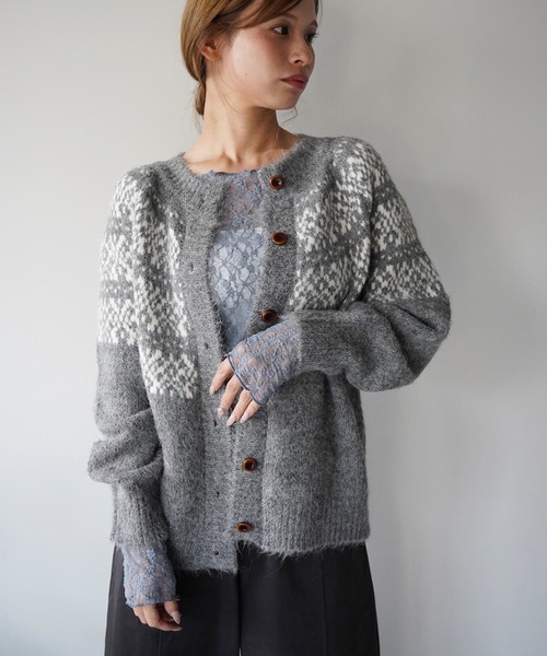 SANSeLF(サンセルフ)の「【SANSeLF】ノルディックニットカーディガン saw26a043(カーディガン/ボレロ・レディース・オフホワイト/グレー・FREE)」の4枚目の写真