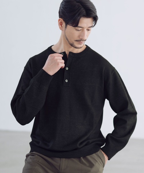 SPU(スプ)の「【ウォッシャブル・抗ピリング】大人のスウェットライクヘンリーネックニット(ニット/セーター・メンズ・ブラック/グレー/ネイビー/ブラウン・XL/L/M/S)」の8枚目の写真