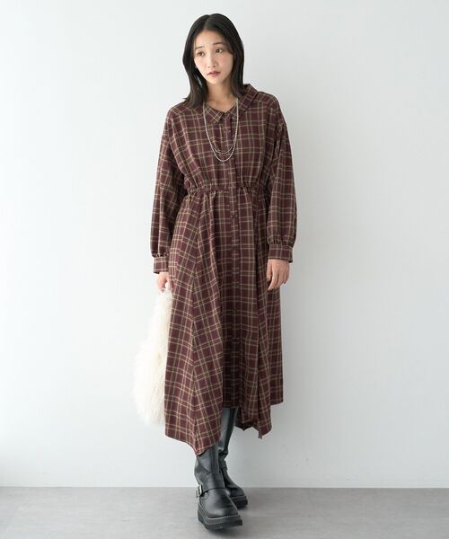 earth music&ecology(アースミュージックアンドエコロジー)の「マルチウェイチェックシャツワンピース(シャツワンピース・レディース・ブラック/ボルドー・FREE)」の4枚目の写真