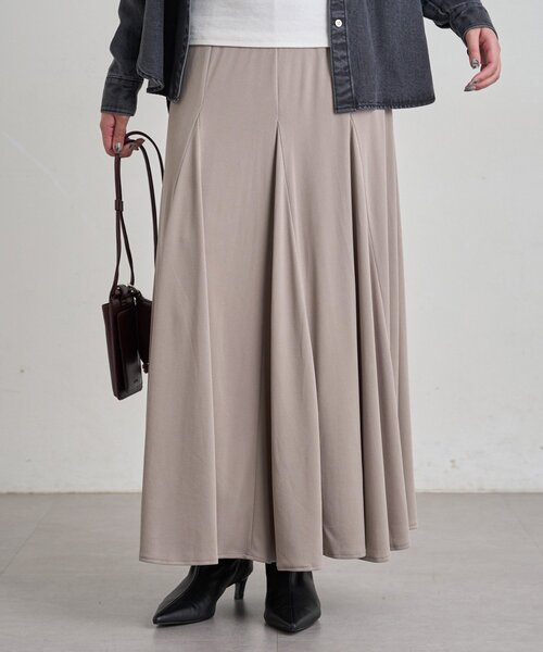 LOUNGEDRESS(ラウンジドレス)の「フィブリルテレコフレアスカート(スカート・レディース・ベージュ/チャコールグレー・36/38)」の11枚目の写真