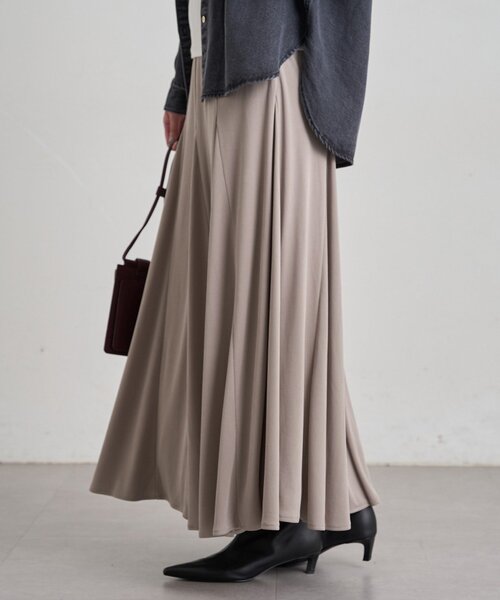 LOUNGEDRESS(ラウンジドレス)の「フィブリルテレコフレアスカート(スカート・レディース・ベージュ/チャコールグレー・36/38)」の12枚目の写真