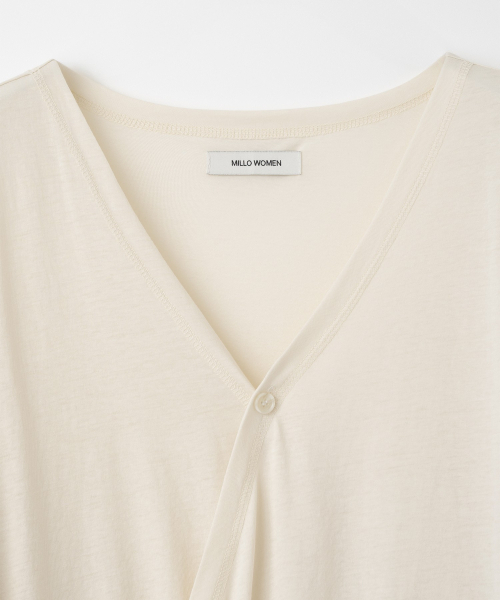 MILLO WOMEN（ミロウーマン）の「ボタンラップTシャツ[ライトベージュ]（Tシャツ/カットソー・レディース・その他・ONE SIZE）」の8枚目の写真