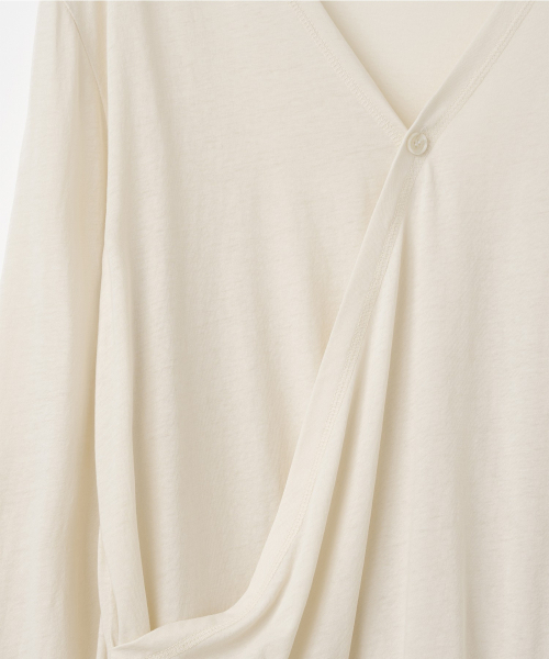 MILLO WOMEN（ミロウーマン）の「ボタンラップTシャツ[ライトベージュ]（Tシャツ/カットソー・レディース・その他・ONE SIZE）」の9枚目の写真