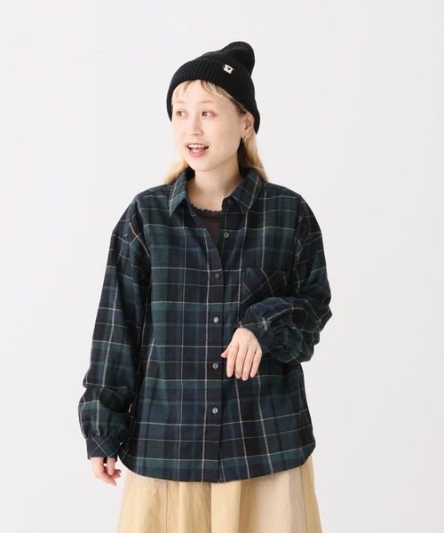 HEART MARKET(ハートマーケット)の「BIGチェックシャツ(シャツ/ブラウス・レディース・グリーン/グレー/ネイビー/ベージュ/レッド/イエロー・MEDIUM/LARGE)」の4枚目の写真