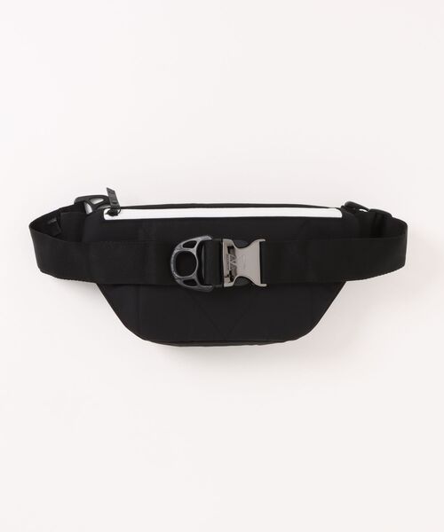 MAKAVELIC(マキャベリック)の「【BD】【MAKAVELIC】CRESCENT WAIST BAG AGILE/ショルダーバック ウエストバック(ショルダーバッグ・メンズ・ブラック・FREE)」の2枚目の写真