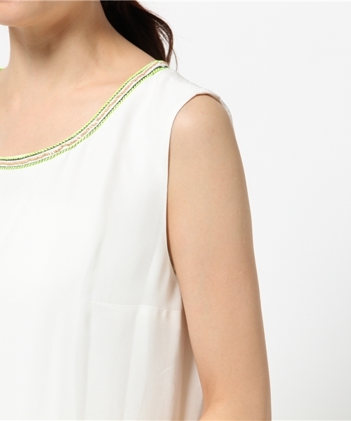 ELLA LUNA(エラルナ)の「ELLA LUNA テープツキワンピース◆(ワンピース・レディース・ブラック/ホワイト・36/34)」の7枚目の写真