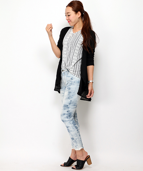 VENCEEXCHANGE（ヴァンスエクスチェンジ）の「オルテガTシフォンカーデアンサンブル         （カーディガン/ボレロ・レディース・オフホワイト/グレー/ダークカーキ/ブラック・MEDIUM）」の2枚目の写真