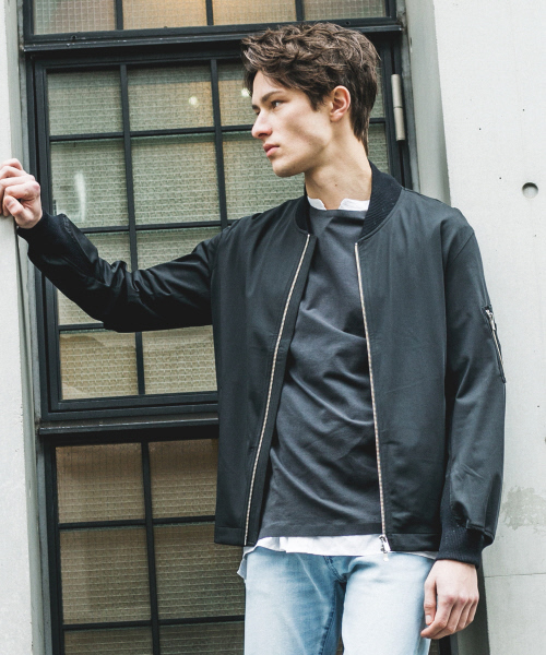 ABAHOUSE（アバハウス）の「タフタジャージーMA-1（MA-1・メンズ・オリーブ/ベージュ/ブラック・46/44/48）」の2枚目の写真