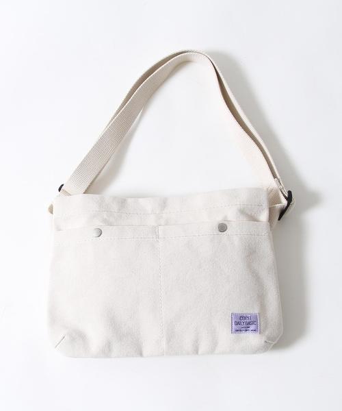 coen（コーエン）の「DAILYキャンバスサコッシュバッグ（ショルダーバッグ・レディース・オフホワイト/ライトグレー/コバルトブルー・FREE）」の4枚目の写真